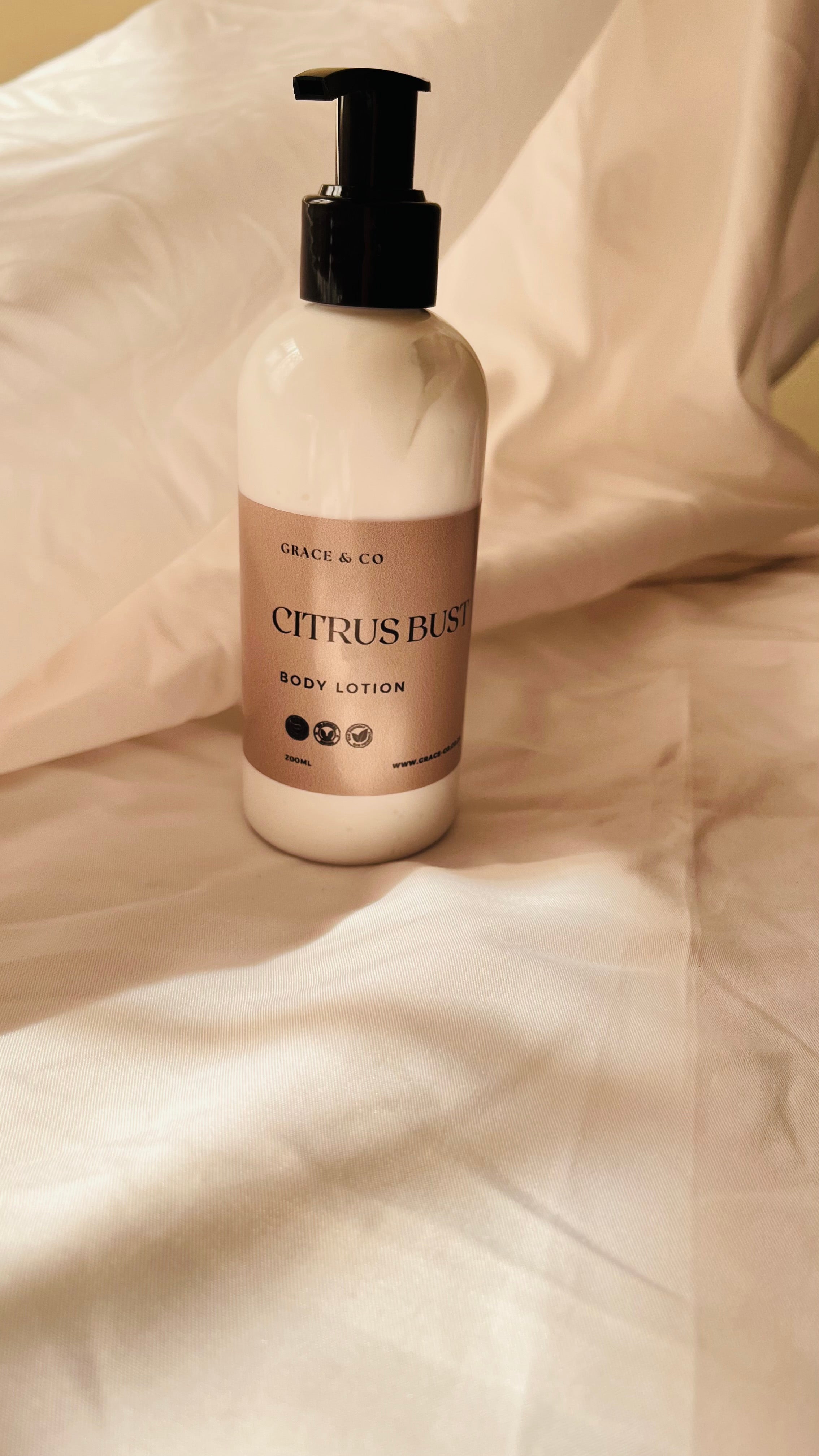 Citrus bust body lotion